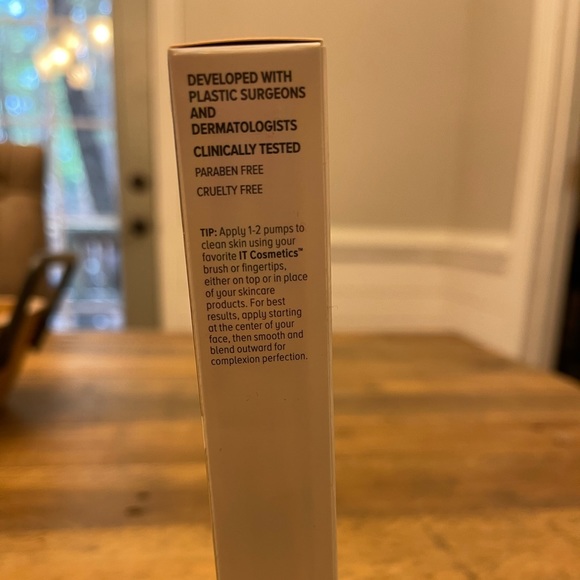 IT Cosmetics Bye Bye Foundation FREE SHIP - Picture 3 of 4